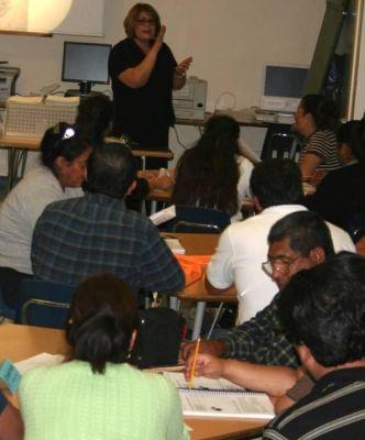 2009 Parents Project Parents at Desks