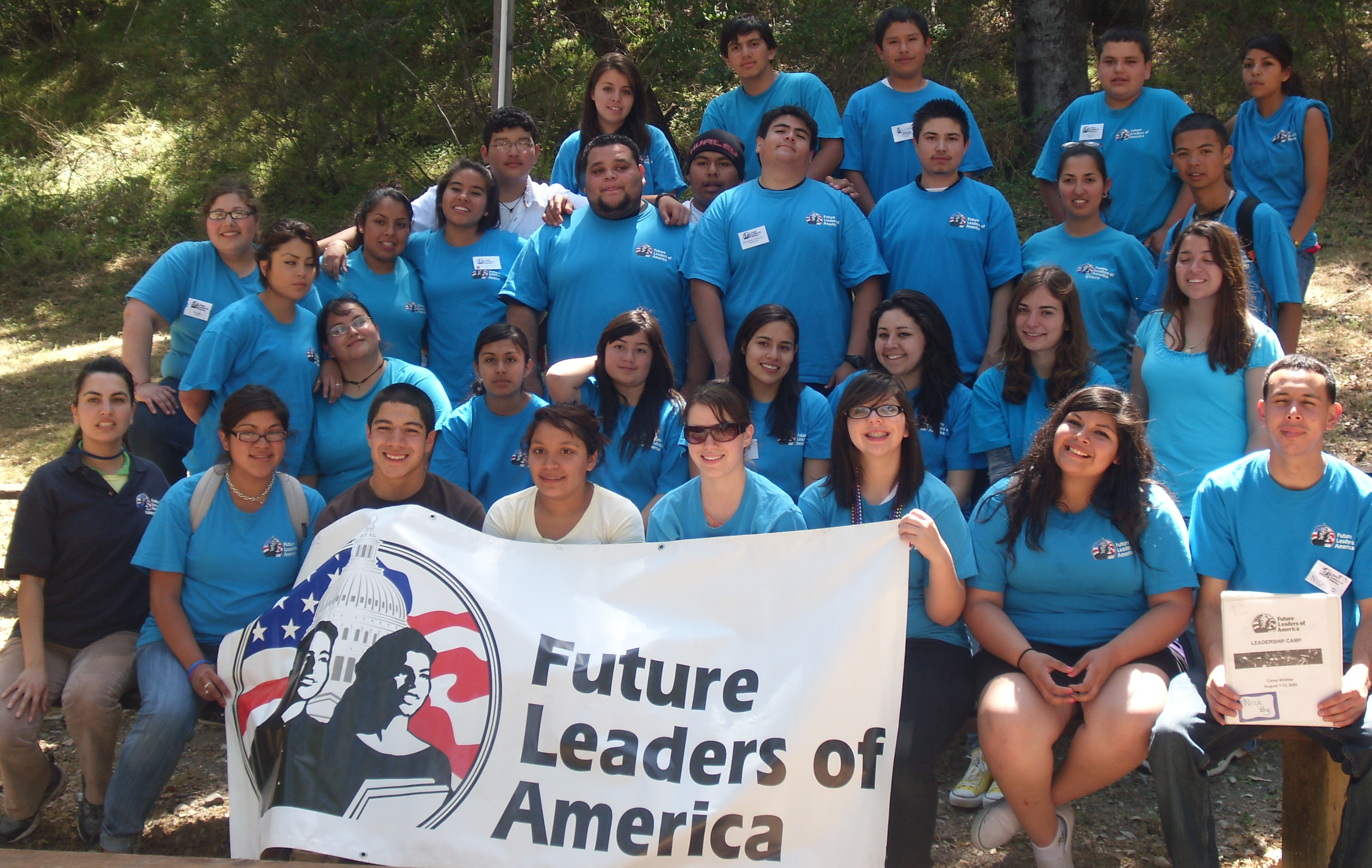 2008 Future Leaders of America group with banner