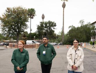 Good Samwich ribbon-cutting