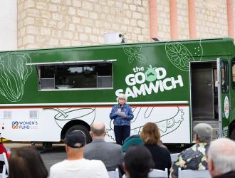 Good Samwich ribbon-cutting